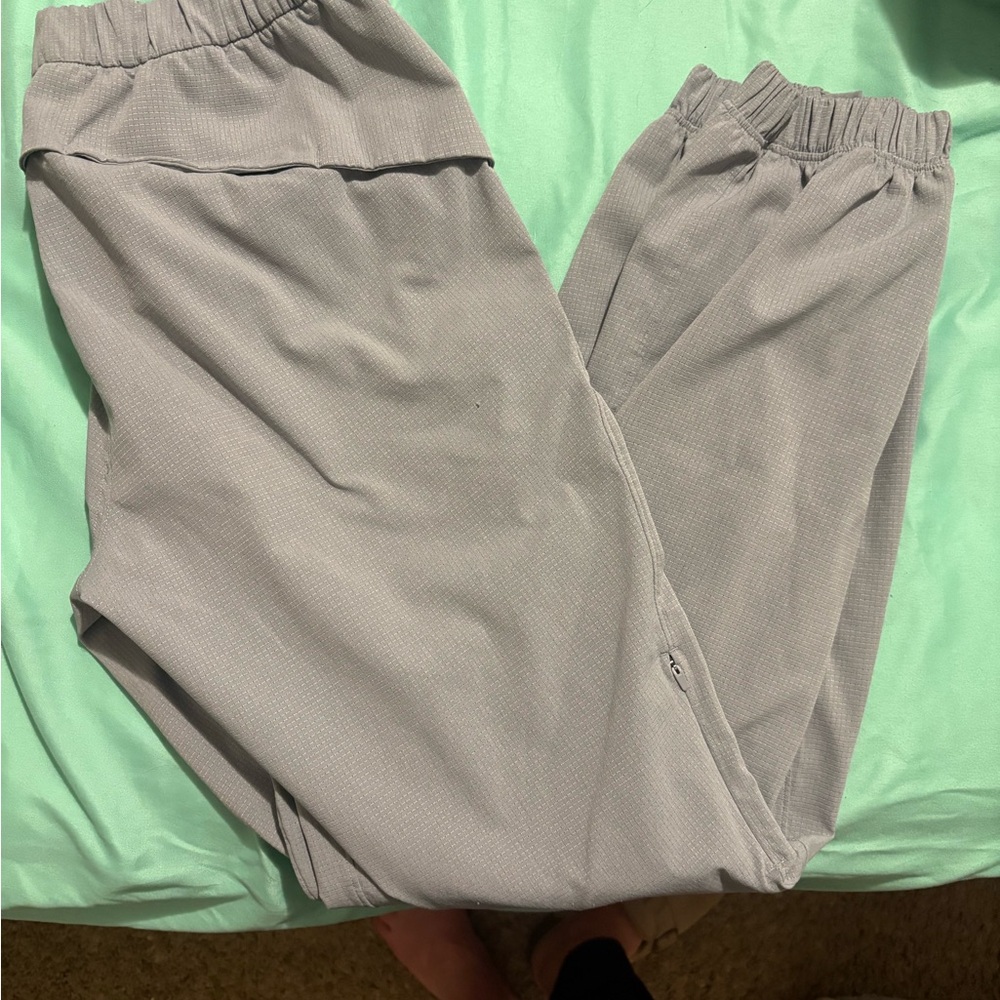 Lululemon joggers sz 4